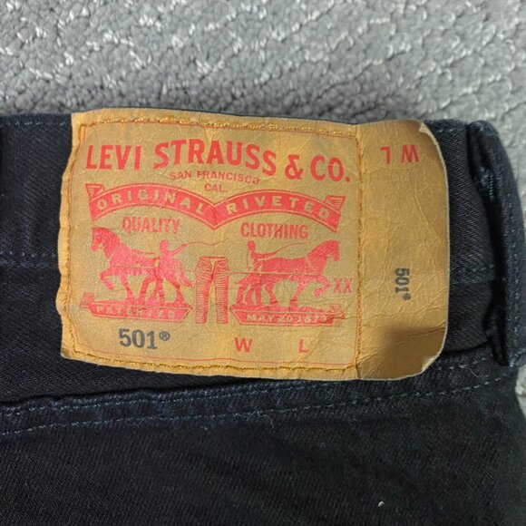 Levi's 501 Jeans Men's 44 x 34 Fits 44 x 31 Black Stretch Denim Button Fly - Picture 7 of 14